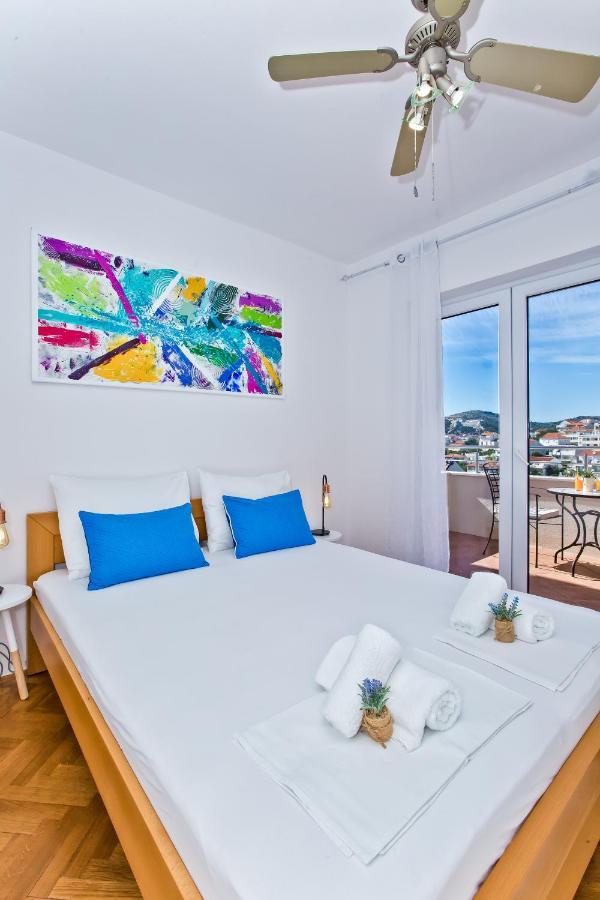 Apartments And Rooms Marija Χβαρ Εξωτερικό φωτογραφία