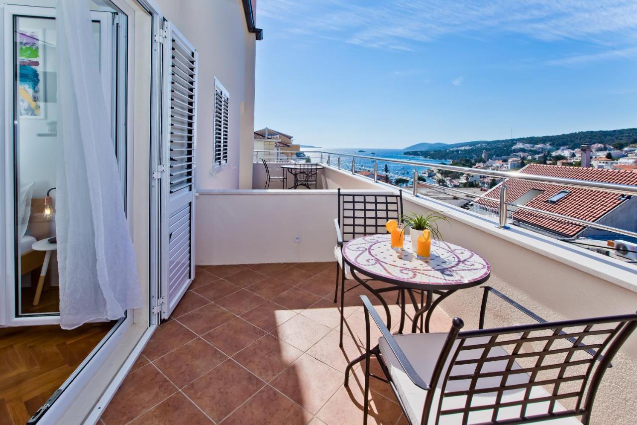 Apartments And Rooms Marija Χβαρ Εξωτερικό φωτογραφία