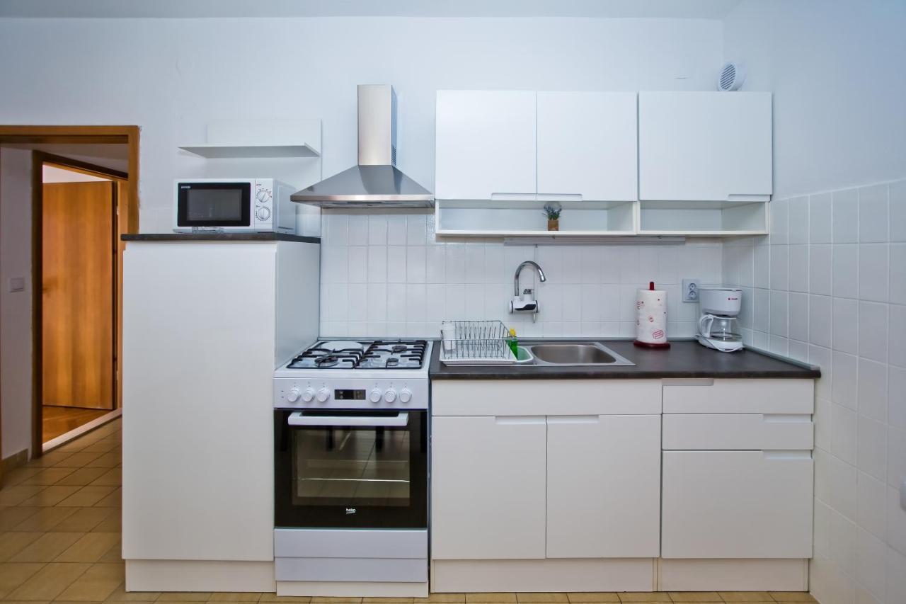 Apartments And Rooms Marija Χβαρ Εξωτερικό φωτογραφία
